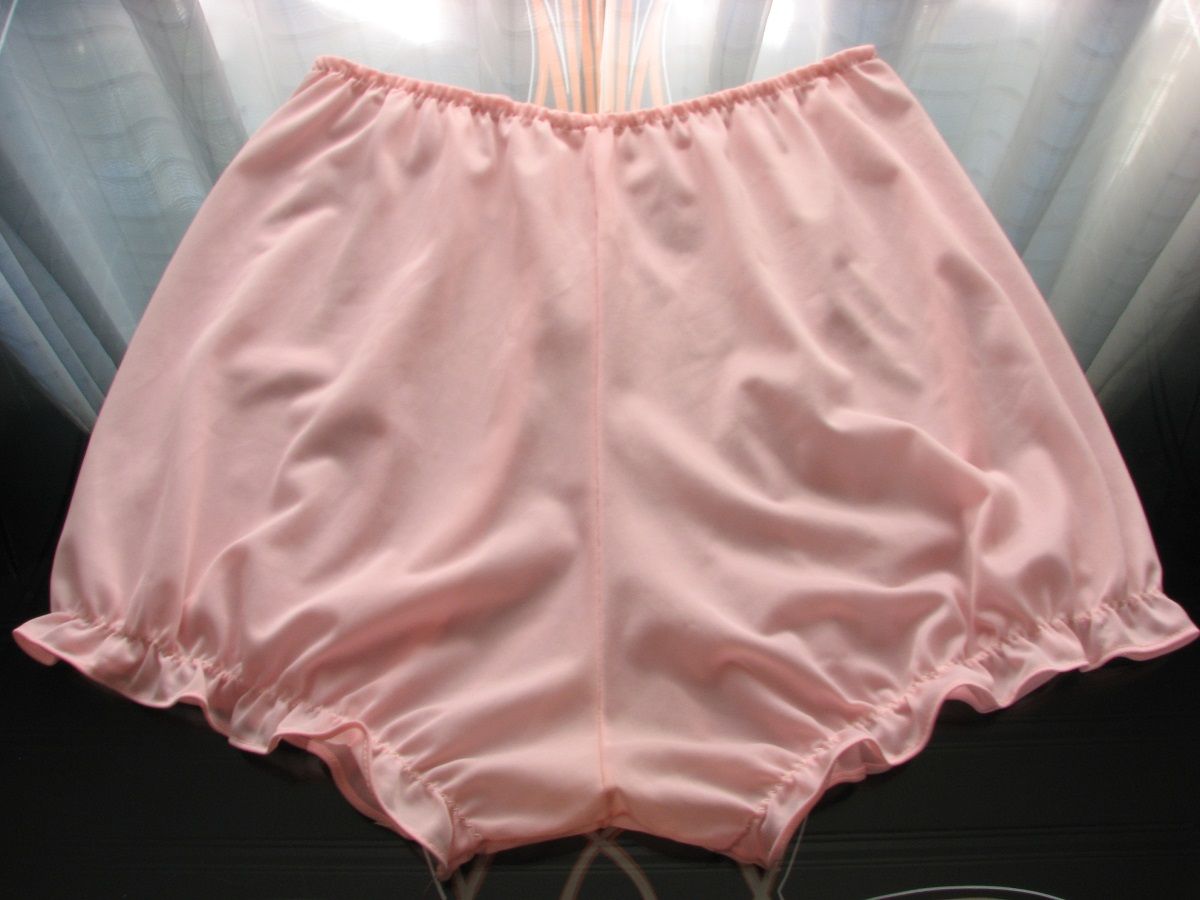 1950 S Vintage Pink Nylon Ruffle Granny Panties~ruffles~sissy Pants~adorable Ebay